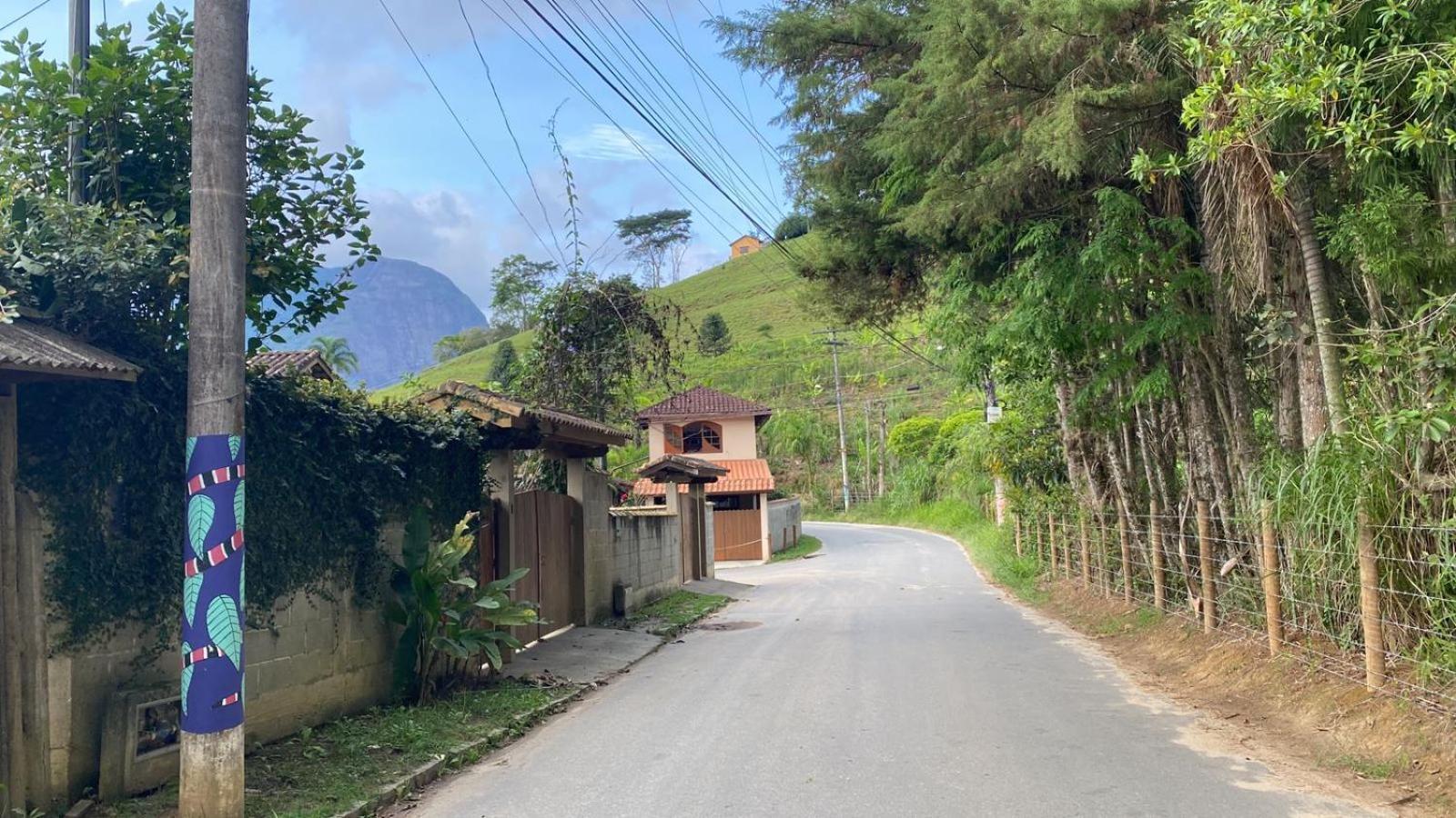 Lumiar Casa Solar Churrasqueira Com 3 Quartos Sendo Um Suite Arejada, Jardim A 700M Do Centro Esterno foto